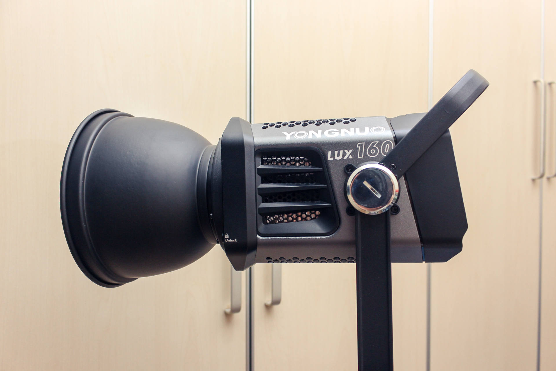 永诺160补光灯,永诺lux160和180