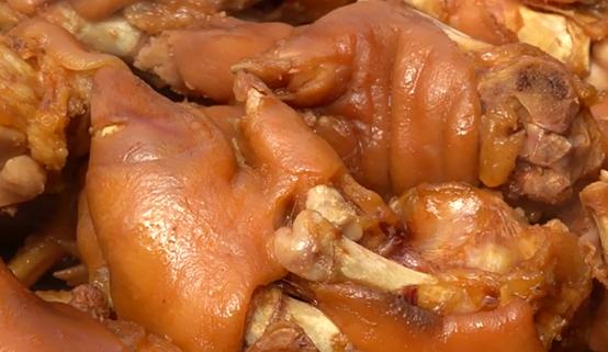 28岁做卤肉年入百万小伙,安徽大叔卖卤肉