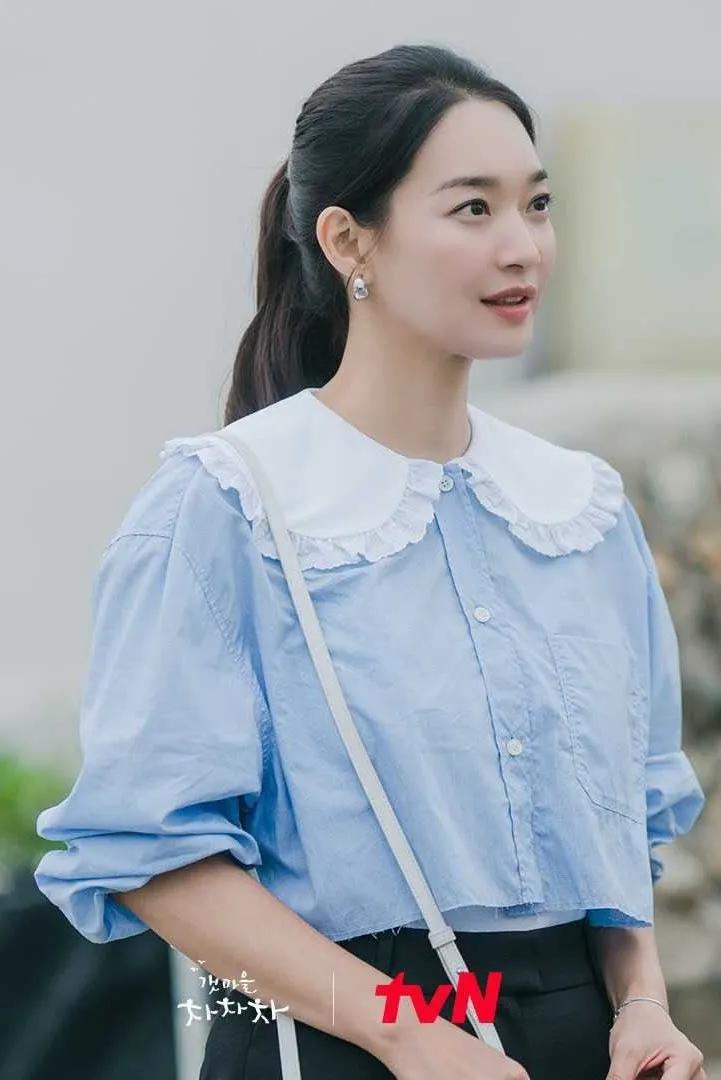 她被称韩国硬照女王，手握时尚圈顶级资源！网友：姐姐我可以