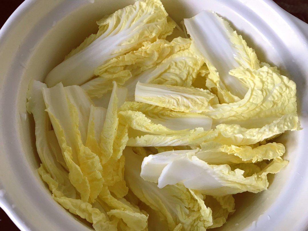 花甲粉丝味很重,在家做的花甲粉丝就是鲜美