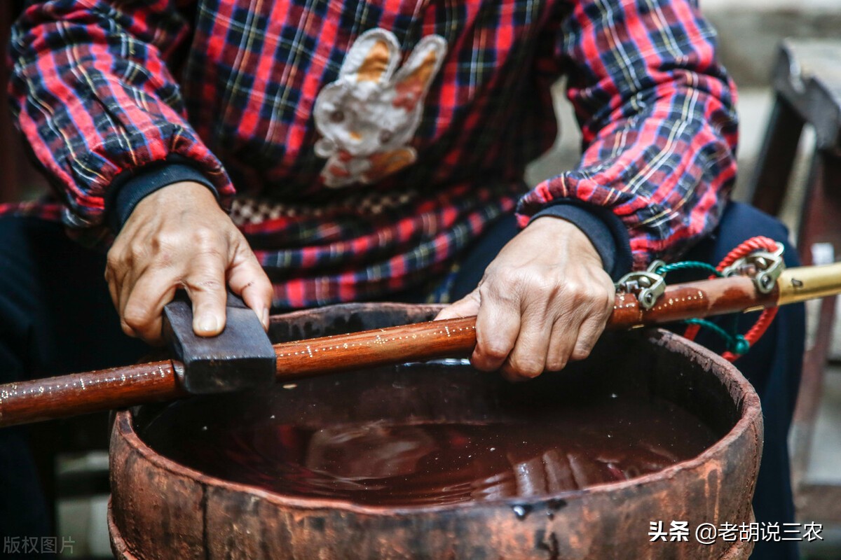 农村俗语：“枣木杆秤，柿木耙，槐木步犁打天下”，是啥意思？