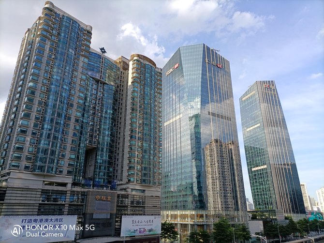 荣耀x10max测评护眼么,荣耀x10max7寸大屏