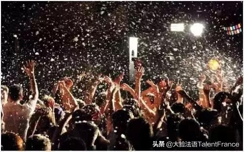 「一年一度」法国美好肉体大赏