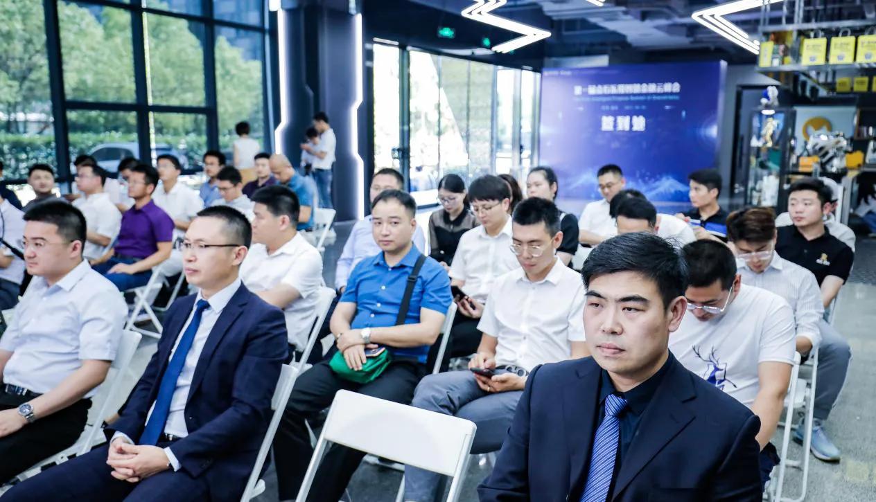 点石乐炒股软件什么样,点石乐炒股软件收费288元