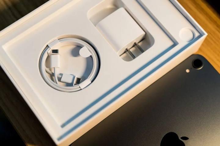 ipadmini6一年使用报告,ipadmini6一个星期没用就变卡了