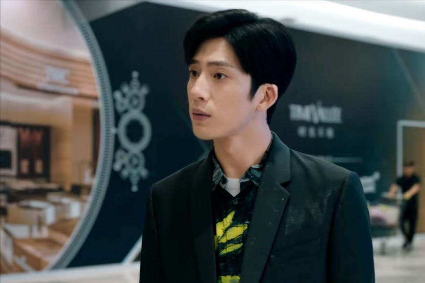 女心理师大结局贺顿看见什么了,女心理师贺顿到底经历了什么