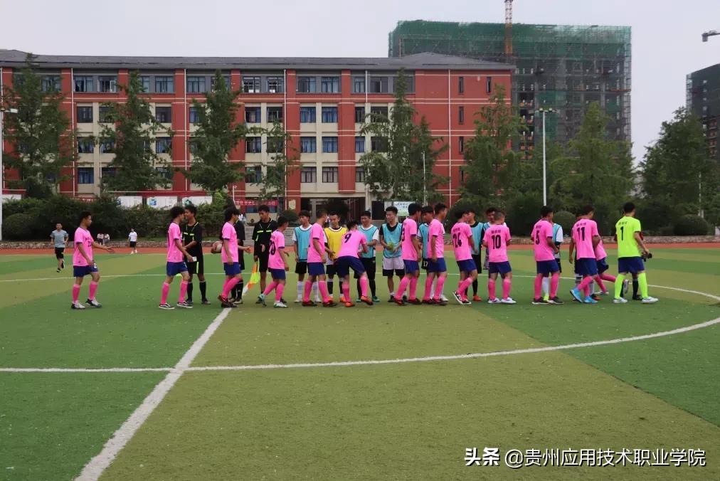 青年杯足球比赛,中青杯足球赛拉开序幕