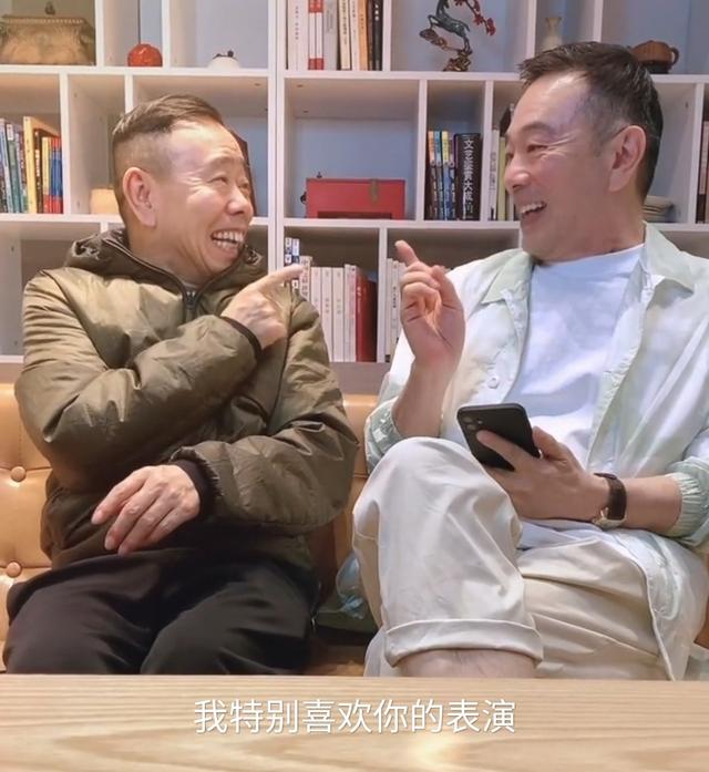 直播带货被骂哭的64岁张晨光：我以前也是流量小生