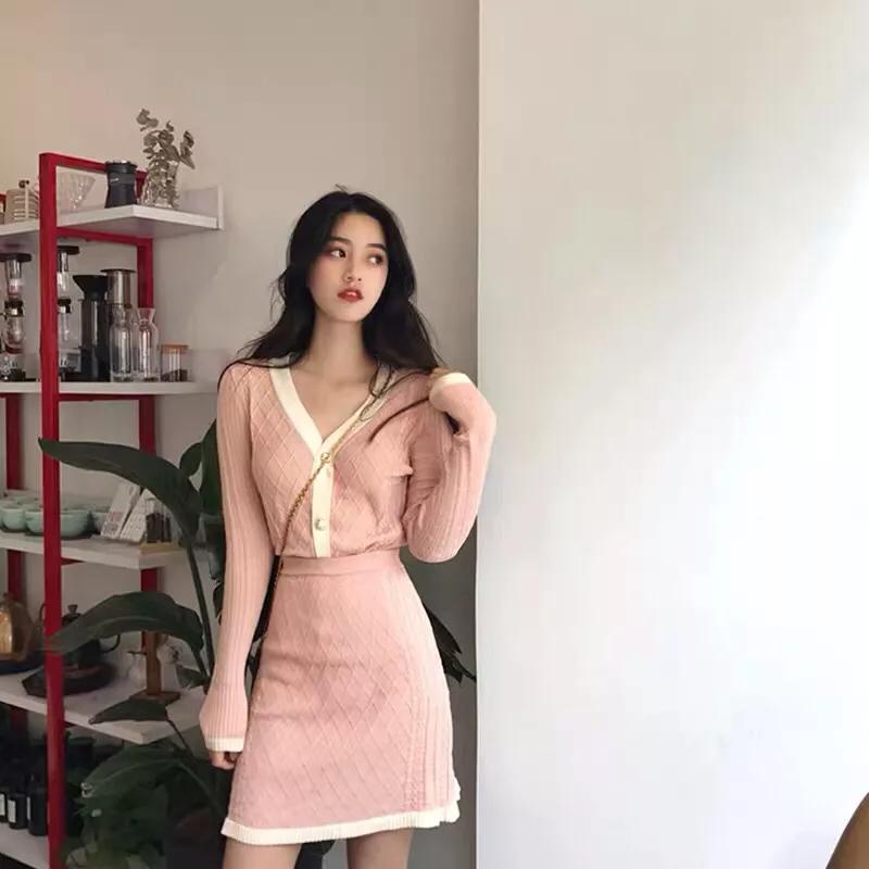 爆款女人味小心机打底衣女,法国绒打底裙