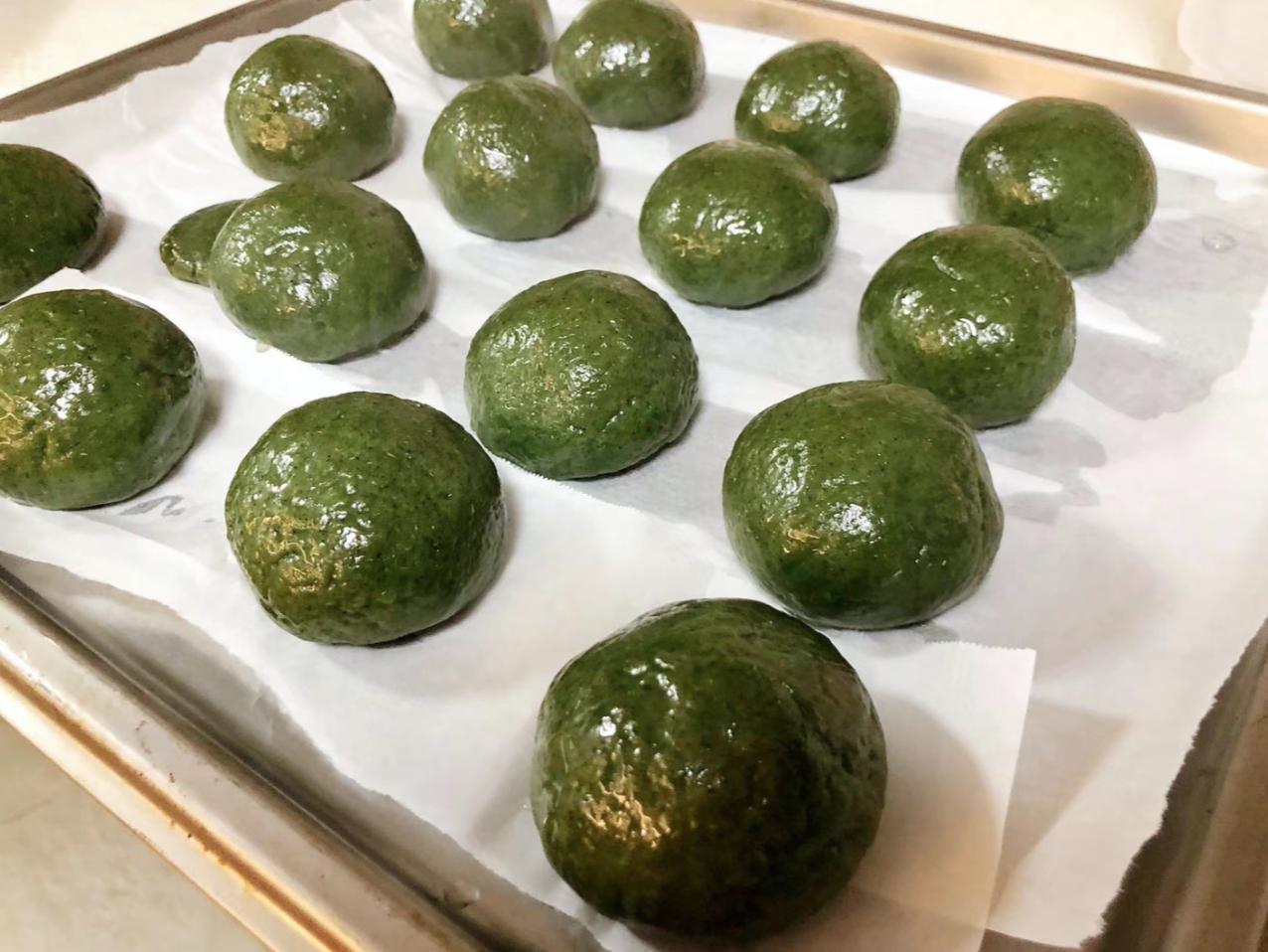 吃艾草青团好处,艾草可以做青团子吃吗