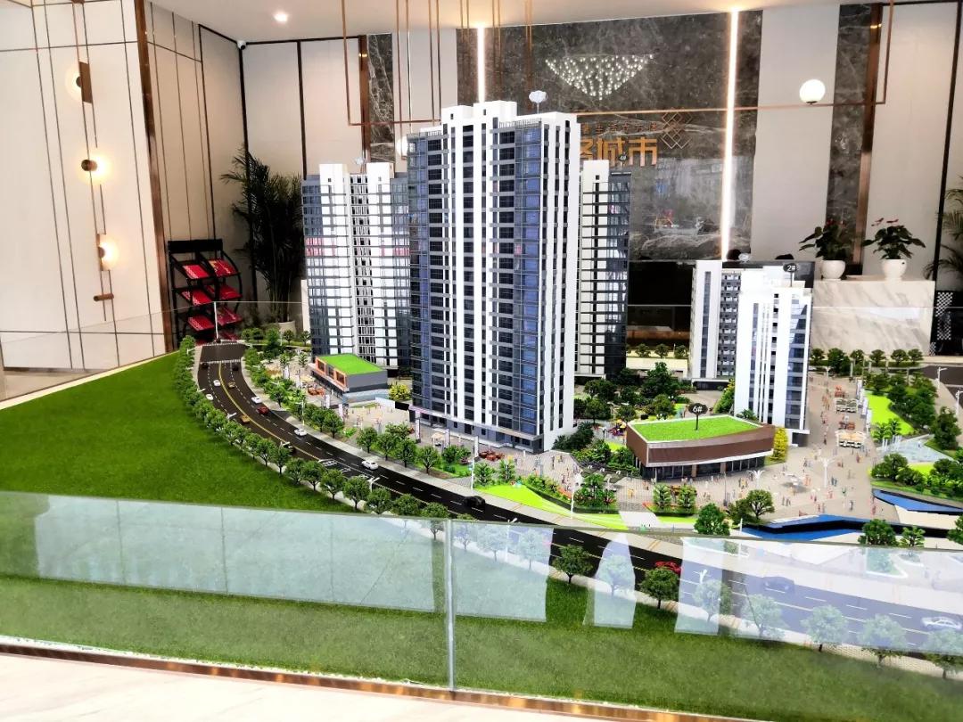 南北双地铁口“撑腰”！全城第二大学聚集地，新风格城市风景