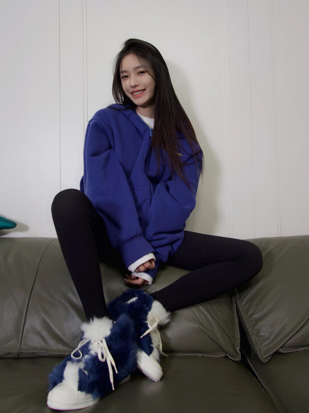 分享几套初春最时尚穿搭look,秋季穿衣不犯愁瞧瞧这几款穿搭