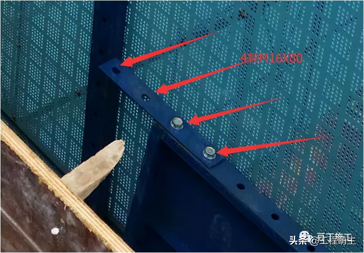 拆除爬架后外墙怎么施工,爬架拆除一般在封顶后多久