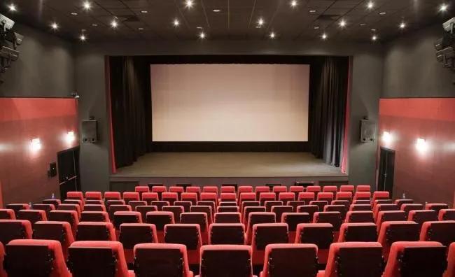 电影院重新开放有人去吗,电影院恢复营业你敢买票入场吗