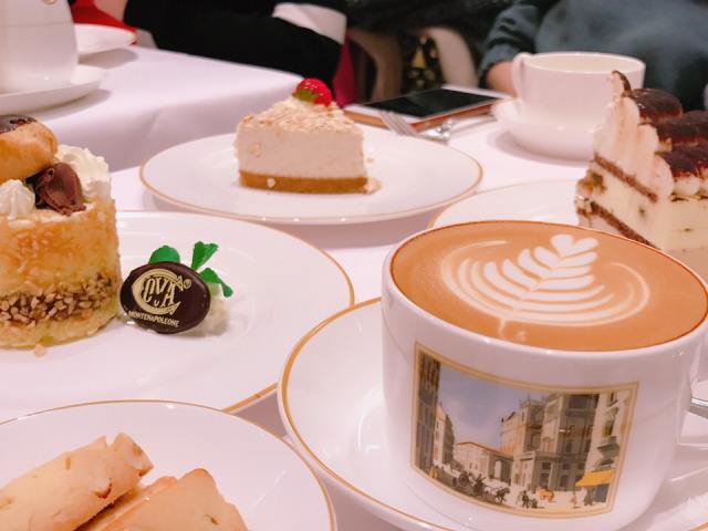 我在午后感受清风拂面,享受一份温馨的下午茶时光