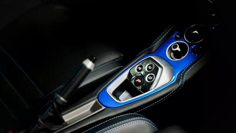 开跑车上下班是什么感觉,开跑车拉顺风车什么体验