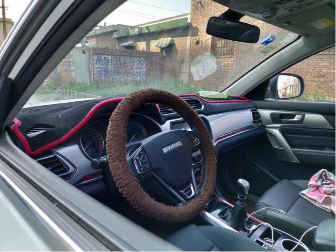 哈弗h2用车体验,一四年哈弗h2手动跑高速驾驶感受