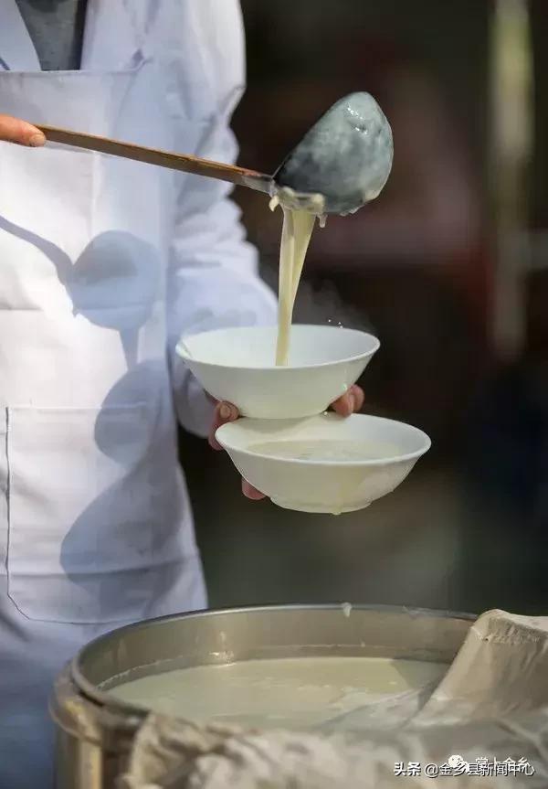 红五月邀请函,红色主题邀请函