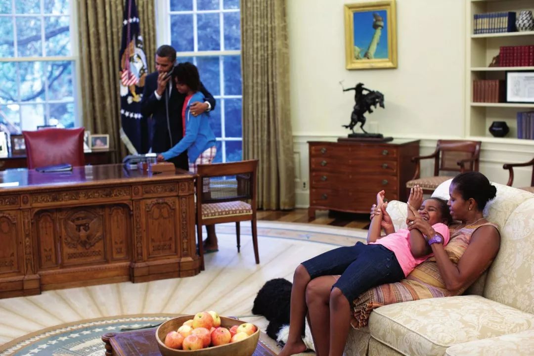 奥巴马狂怼特朗普,特朗普发文回击奥巴马