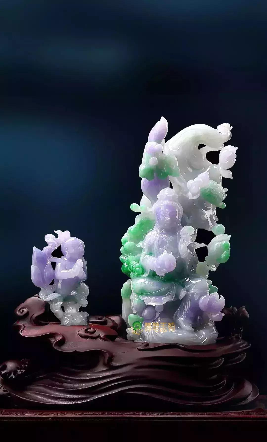 婆婆给儿媳一只金手镯,婆婆给我二手的银手镯