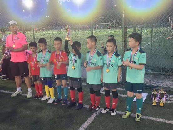 奔跑吧少年体育联赛,奔跑吧少年足球比赛火热开赛