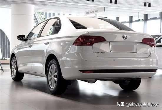 宝来车凹陷一块怎么弄出来,宝来普通剐蹭底盘问题大吗