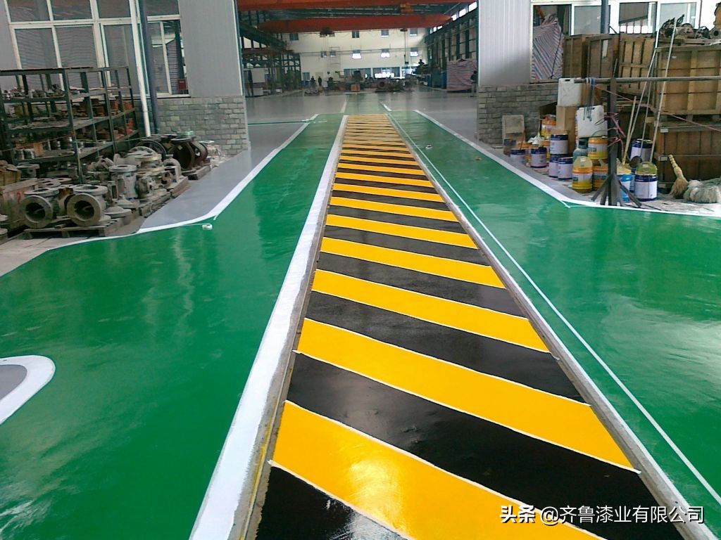 水泥地面刷漆如何施工？环氧树脂地坪漆施工工艺