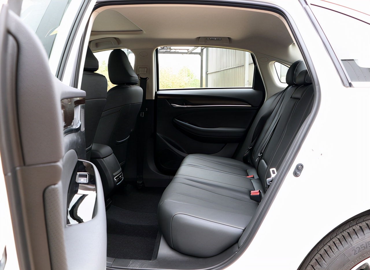 国产b级轿车推荐ga6,最靠谱的二手车传祺ga6