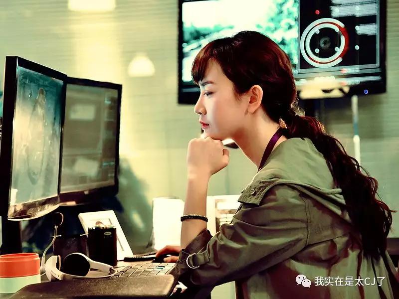 关于她的每场撕X，都会走向同一个神奇结局