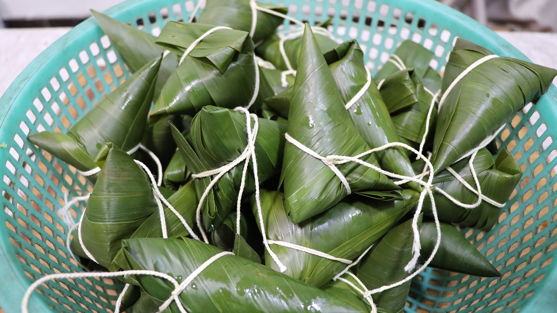 粽子怎么包才好吃视频教程全集,粽子怎样包的软一点