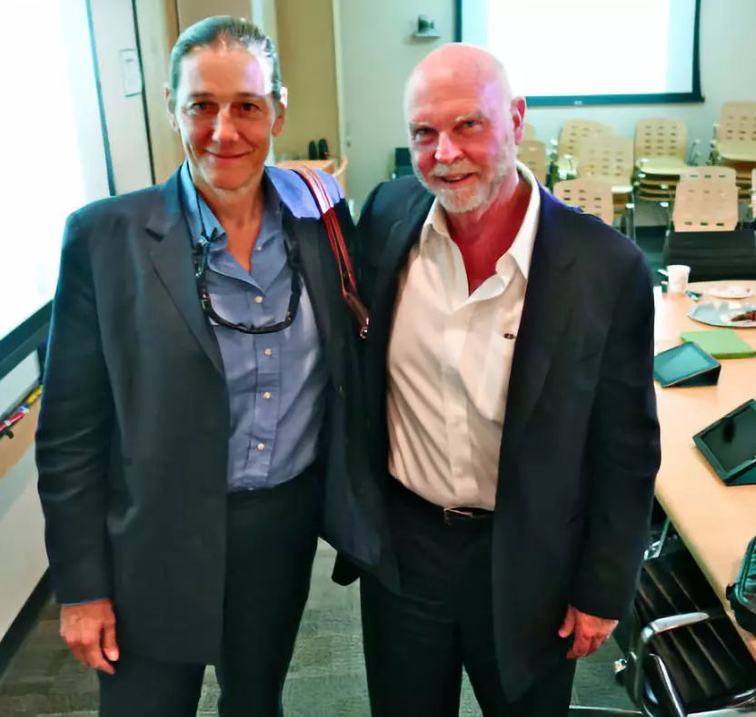 这位横跨三界的科技怪咖,是个真正的女汉子|赛先生