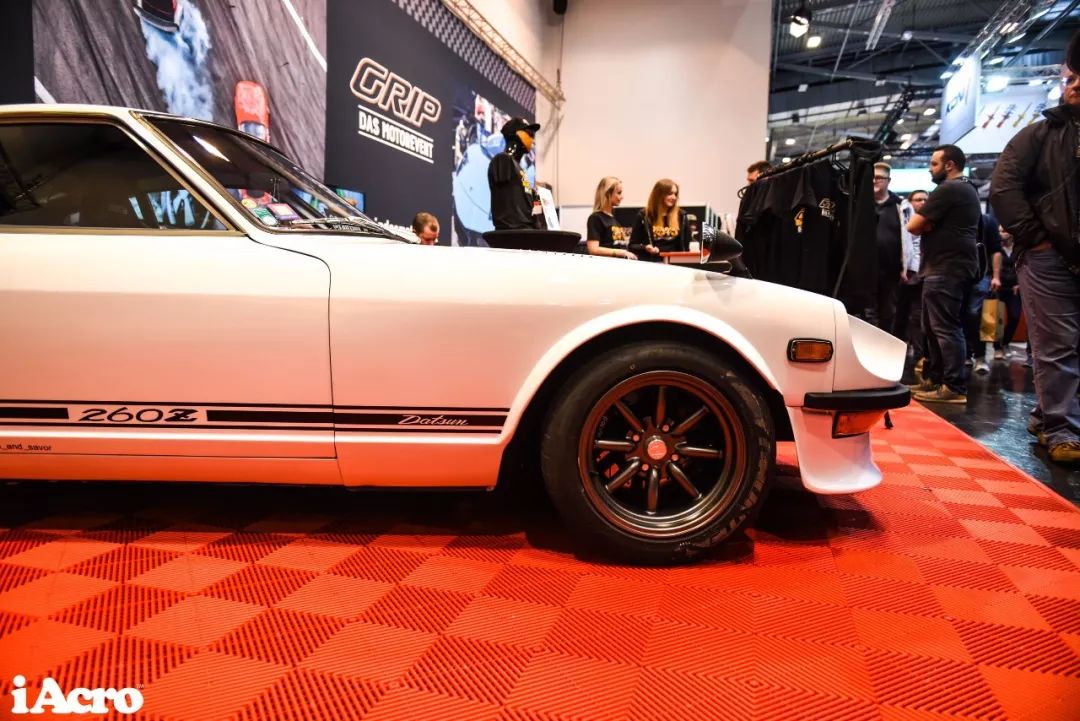 iAcroNavi——德国埃森改装车展之眼花缭乱上篇