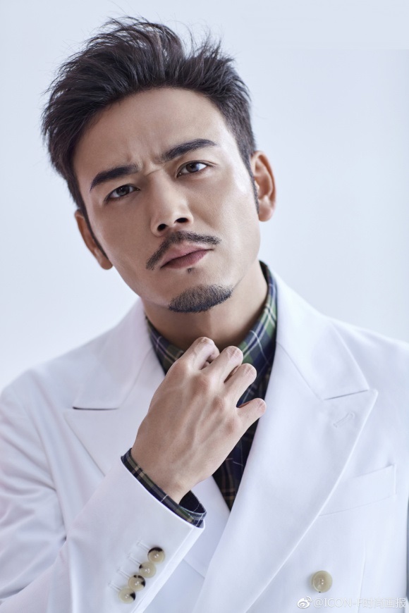 刘奕君杨烁朱亚文行走的荷尔蒙,行走的荷尔蒙杨烁和靳东谁更帅