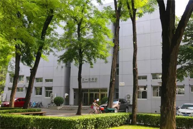 北京“绿色学府”:占地13176亩,坐拥8大餐厅,新华社、中央电视台聚焦关注!