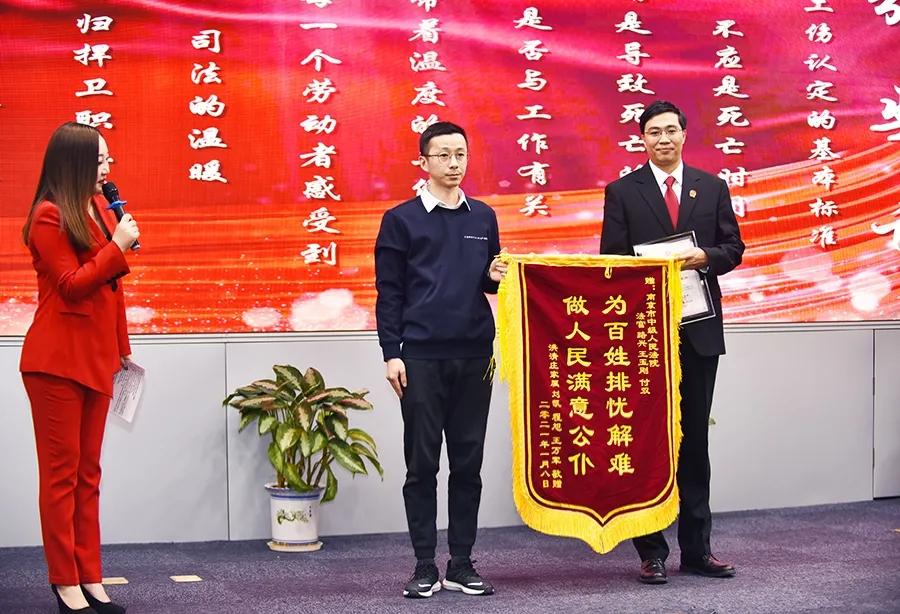 南京法院的奇葩案件,2016年南京重大刑事案件