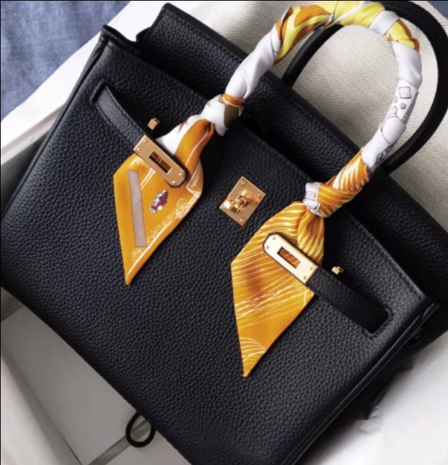 哪个国家奢侈品烂大街,哪些奢侈品首饰不烂大街