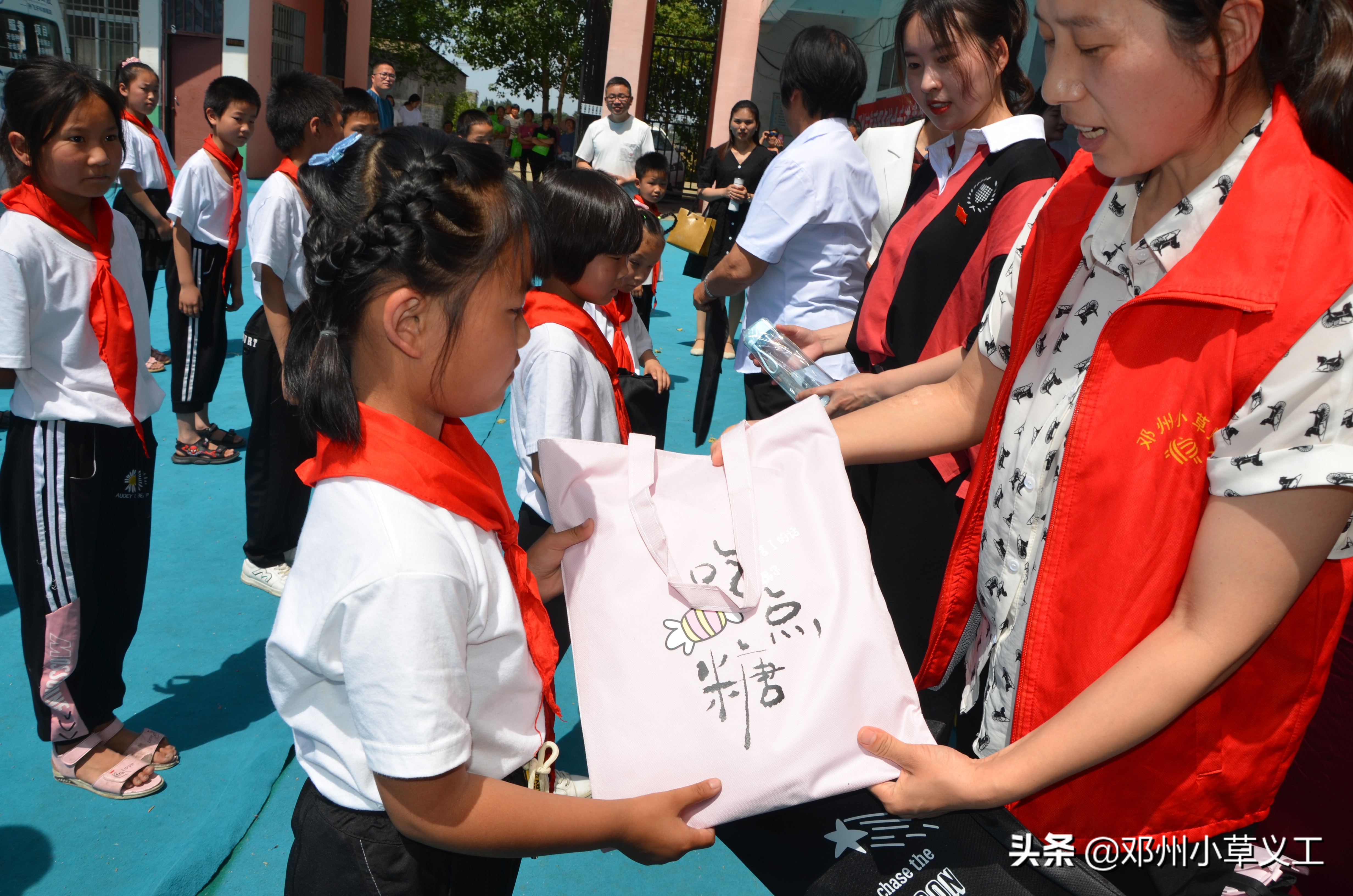 志愿服务活动学党史,学百年党史颂红色经典活动美篇