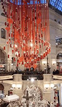 买了个保温杯,结果里面塞满了口红,这是买到假货了?