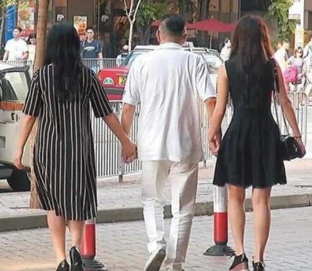 10位“浪荡”的富二代,个个换女友如换衣服,王思聪只是小萌新