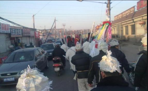 人死了为什么要发丧古老的习俗下到底隐藏着什么？