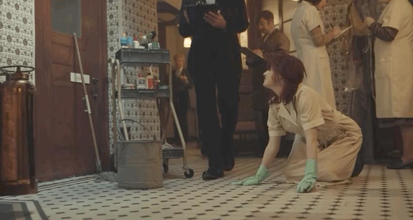 女魔头最终还是逃不过悲惨的下场,女魔头的洗白之路