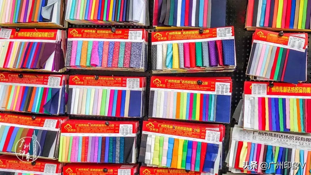 老板开1万底薪,老板开3000的工资干5000的活