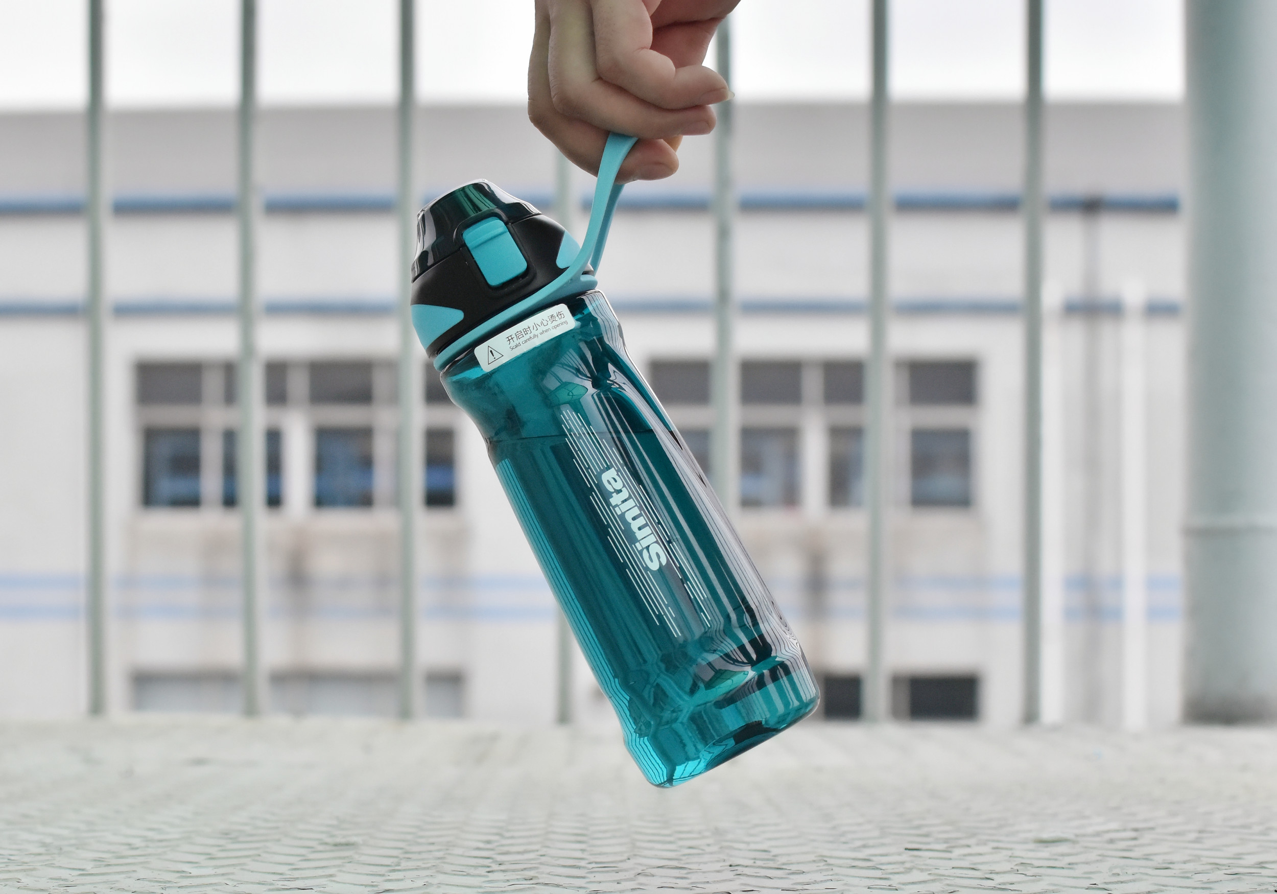 鏂藉瘑鐗归殢椋庣郴鍒楃洿楗澂,鏂藉瘑鐗归殢椋庣洿楗澂