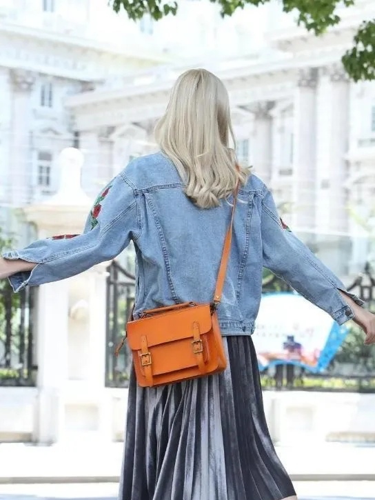 三丽鸥双肩包包剑桥包,kitty双肩包剑桥包