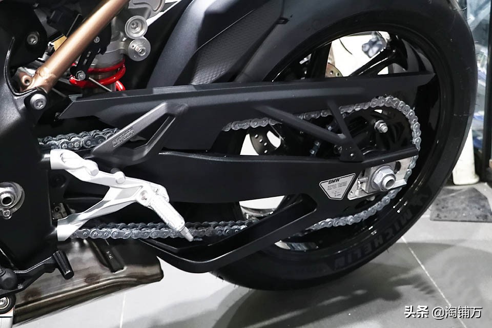 最新款宝马s1000rr沉浸式体验,宝马s1000rr新款跟老款选择