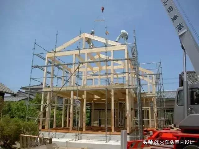 日本地震很多都是木质结构房屋吗,日本房屋为什么这么能抗住地震