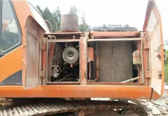 挖掘机液压油高温视频,挖掘机液压油高温怎么解决