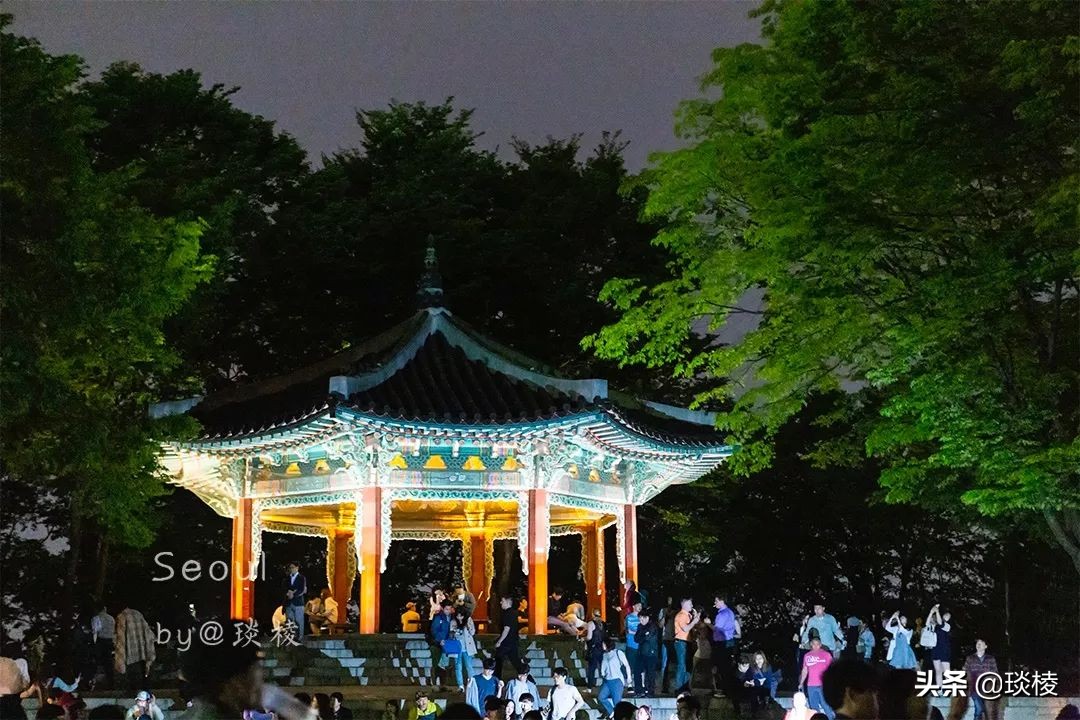 情人节来了！关于浪漫，有种解释叫做：带她来韩国N首尔塔