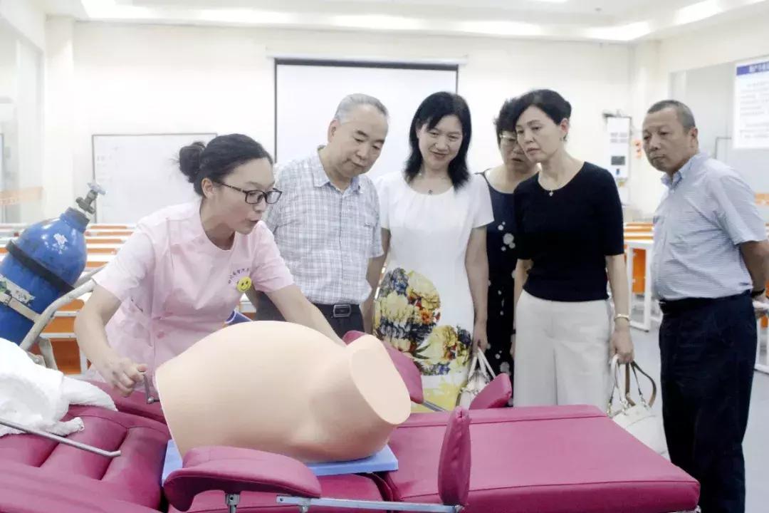 四川希望汽车职业学院护理实训室,四川希望汽车职业学院护理咋样