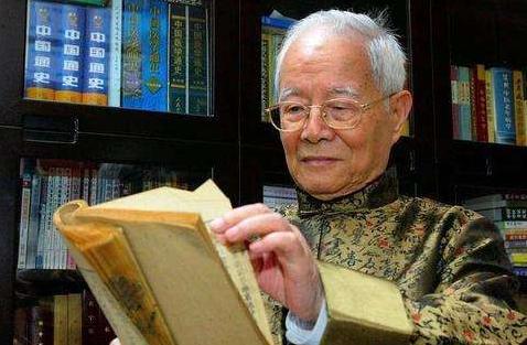 邓铁涛治更年期失眠思路,国医邓铁涛治肝良方